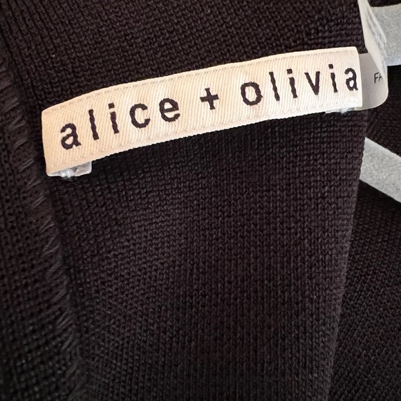 Black Cropped Alice + Olivia knit top - Picture 3 of 6
